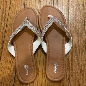 Multi-colored flip flops